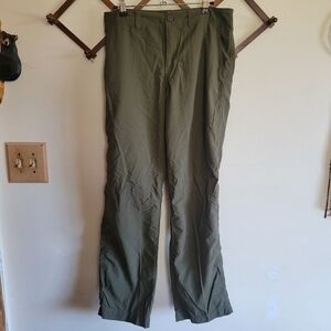 Mountain Hardwear Hiking Pant Lightweight Green Medium 30 x 32